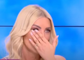 Ξέσπασε σε κλάματα η Κατερίνα Καινούργιου: Δεν θα έπρεπε να το είχαμε τραβήξει[video]