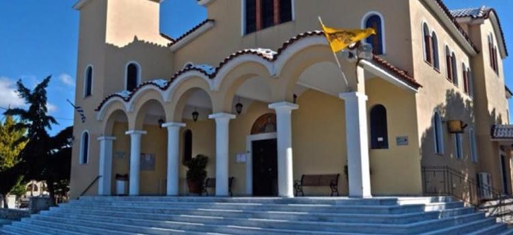 Alldaynews.gr 24χρονη κατήγγειλε τον βιασμό της σε προαύλιο της Εκκλησίας