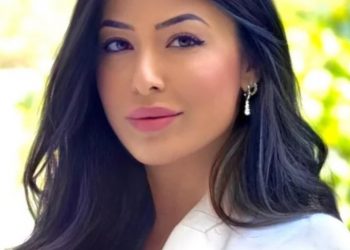 Alldaynews.gr Αφροδίτη Λατινοπούλου-Πολιτεύτρια της Νέας Δημοκρατίας: «Αποκρουστικές οι γυναίκες με τρίχες, ραγάδες και κυτταρίτιδα»-Οργή στα social