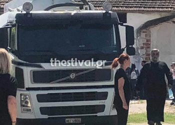 Ανείπωτη Τραγωδία: Πώς ξέφυγε από την προσοχή των παππούδων του το 18 μηνών αγοράκι