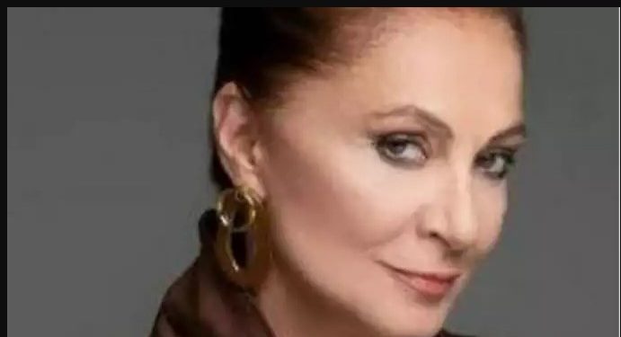 Φιλαρέτη Κομνηνού: Διαψεύδει ότι παντρεύονται αύριο η Δανάη Μιχαλάκη και ο Γιώργος Παπαγεωργίου