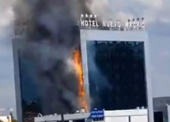 Συμβαίνει Τώρα: Μεγάλη φωτιά σε ξενοδοχείο στη Μαδρίτη[video]