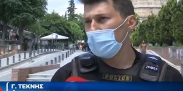 Μπράβο του! Αυτός είναι ο αστυνομικός που “Tσάκωσε” τσαντάκια εκτός υπηρεσίας[video]