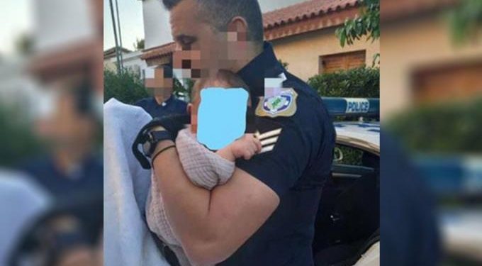 Alldaynews.gr Γλυκά Νερά: «Ο αστυνομικός που κρατούσε το μωρό τον είχε καταλάβει από την πρώτη στιγμή»… (ΦΩΤΟ, video)