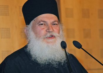 Κρίσιμες ώρες για τον ηγούμενο της Μονής Βατοπεδίου, Εφραίμ