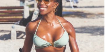 Survivor-Ελίζαμπεθ Ελέτσι: Super hot στην παραλία