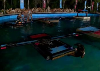 Survivor: Η στιγμή που ο Ηλίας Μπόγδανος κατεβάζει το παντελόνι του Κόρο (video)