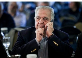 Φλαμπουράρης: Δεν του έκλεψαν το αυτοκίνητο! Ο Δήμος το πήρε