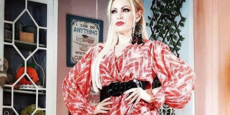 Γωγώ Γαρυφάλλου