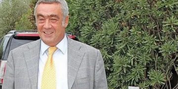 Alldaynews.gr Άλλαξε χέρια το σπίτι του Μιχάλη Γουλανδρή στη Στησιχόρου-Πόσο «Χτυπήθηκε» στον πλειστηριασμό