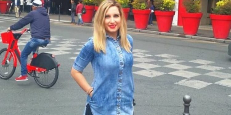 Επίθεση με βιτριόλι: Η Ιωάννα μας δείχνει τα εγκαύματα στο σώμα της[Φωτογραφία]