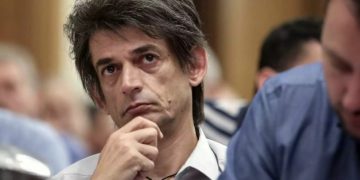 Νίκος Καρανίκας: Δοκίμασα σκληρά ναρκωτικά, αλλά για λόγους ..έρευνας! Πως μπήκε φυλακή[video]