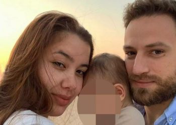 Μπάμπης και Καρολάιν: Την είχε αφήσει έγκυο, απέβαλλε και την ξανάφησε έγκυο-την είχε αποκόψει από την σχολή της