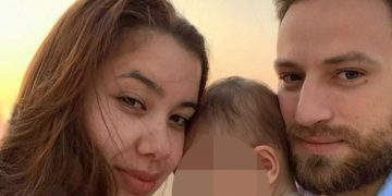 Alldaynews.gr Μπάμπης και Καρολάιν: Την είχε αφήσει έγκυο, απέβαλλε και την ξανάφησε έγκυο-την είχε αποκόψει από την σχολή της