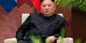 Σοκ με τον Κιμ Γιονγκ Ουν: Αποσκελετωμένος ο Βορειοκορεάτης δικτάτορας[Φωτογραφία]