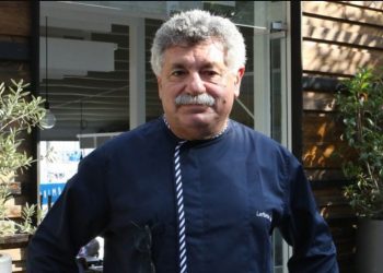 Λευτέρης Λαζάρου