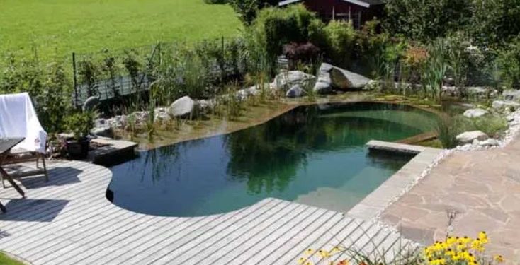 Alldaynews.gr Τραγωδία: 18 μηνών βρέφος πνίγηκε σε λιμνούλα κήπου