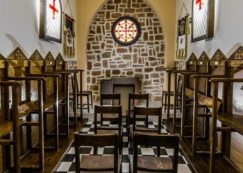 Ντοκουμέντα: Οι Μασόνοι είχαν διαγράψει οργισμένοι την ψυχολόγο της Κάρολαϊν από το 2018