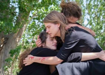 Alldaynews.gr Απίστευτο! Τα νούμερα που έκαναν οι Άγριες Μέλισσες στο φινάλε της σεζόν!