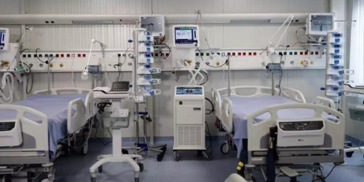 Alldaynews.gr Λαμία: Μητέρα χτυπούσε το 6χρονο αγοράκι της μέχρι να πέσει αναίσθητο-Αγωνία για το παιδί