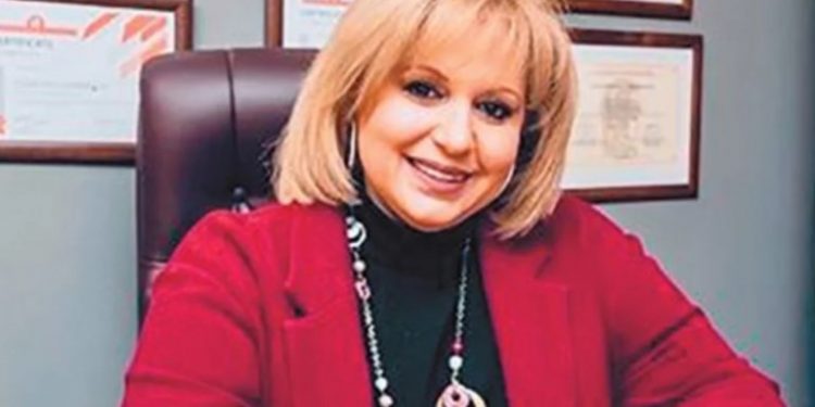 Γλυκά Νερά: Με ποιο κόμμα ήταν υποψήφια ευρωβουλευτής η «ψυχολόγος» της Καρολάιν[video]