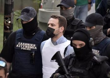 Συμβαίνει Τώρα: Ζήτησε να μην προφυλακιστεί ο Φονιάς-Ακόμα και τώρα παίζει Θέατρο