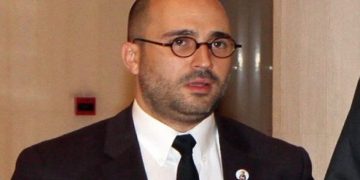 Μπογδάνος: Απομόνωση και απέλαση για όσους μετανάστες επιτίθενται σε γυναίκες