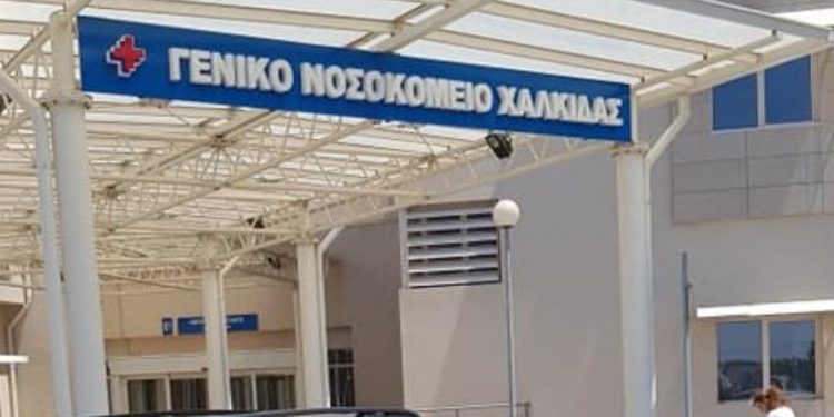 Alldaynews.gr Σοβαρό τροχαίο στην Εύβοια: Ζευγάρι έπεσε σε γκρεμό 100 μέτρων