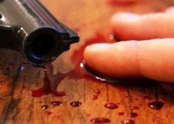 Alldaynews.gr Καθηγήτρια βρέθηκε νεκρή δύο ημέρες μετά τη σύλληψή της επειδή έκανε σ3ξ με μαθητές