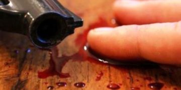 Καθηγήτρια βρέθηκε νεκρή δύο ημέρες μετά τη σύλληψή της επειδή έκανε σ3ξ με μαθητές