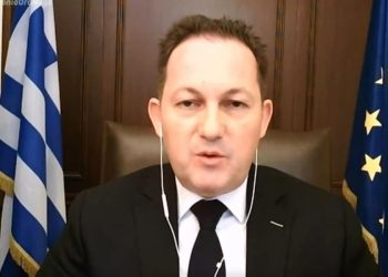 Πέτσας για υποχρεωτικό εμβολιασμό: “Όπου χρειάζεται να γίνει νομοθετική παρέμβαση, θα γίνει”[video]