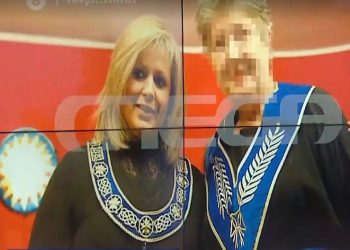 Γλυκά Νερά: H ψυχολόγος της Καρολάιν είχε ηγετικό ρόλο στη Μεγάλη Στοά – Φωτογραφίες ντοκουμέντα