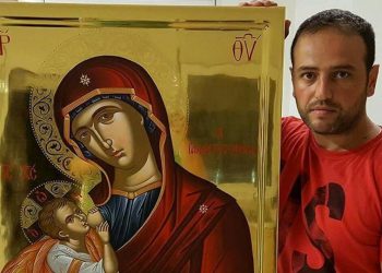 Αιφνίδιος θάνατος για 42χρονο αγιογράφο στον Βόλο – “Σταματήστε τα fake news, δεν πέθανε από το εμβόλιο” λέει η σύζυγός του