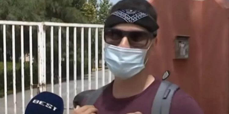 Alldaynews.gr Πήγε να γράψει χημεία, έδινε ιστορία, έγραψε μαθηματικά και ετοιμάζεται για «πρόβατα στην Πάτμο» (video)