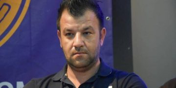 Alldaynews.gr Συνελήφθη ο μεγαλομέτοχος της Παναχαϊκής Γιώργος Μπάρλος – Καρέ καρέ η επιχείρηση της ΕΛΑΣ