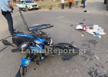 Σοβαρό τροχαίο: Nτελιβεράς τράκαρε με γκρέιντερ[video]