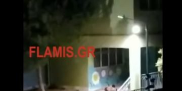 Πάτρα: Έκαναν σ3ξ μέσα σε Δημοτικό Σχολείο και σε κοινή θέα! Είχαν μαζί τους και μικρό παιδί[video]