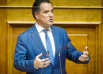 Alldaynews.gr Γεωργιάδης: Με τα εμβόλια έχει αρθεί η ηθική υποχρέωση του κράτους να μοιράζει λεφτά