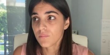 Alldaynews.gr Συγκλονίζει η Άννα Μαρία Βέλλη: “Έτυχε να μην δολοφονηθώ από σύντροφό μου”