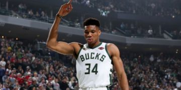 Συγκλονιστικός Γιάννης: Η μαμά μου πουλούσε πράγματα στους δρόμους-Να πιστεύετε στα όνειρά σας