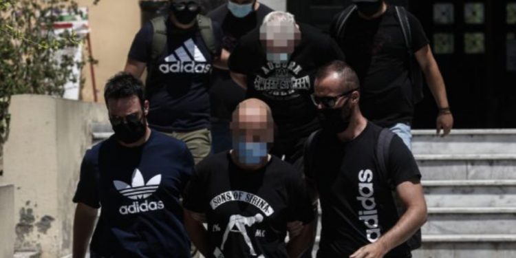 Ηλιούπολη: Ο άγνωστος βίος του ράπερ αστυνομικού-βιαστή και το κύκλωμα σωματεμπορίας