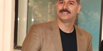 Alldaynews.gr Στο νοσοκομείο ο ηθοποιός Αλέξανδρος Μπουρδούμης