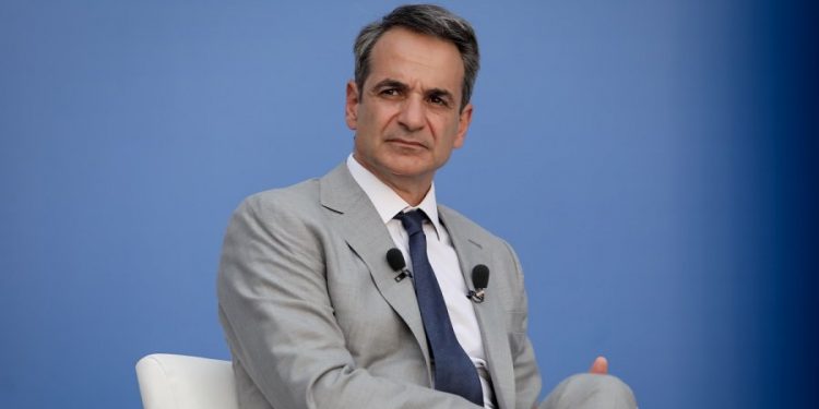 Alldaynews.gr ΣΥΡΙΖΑ: Υπάρχει εξαίρεση για τον κ. Μητσοτάκη και την οικογένειά του;