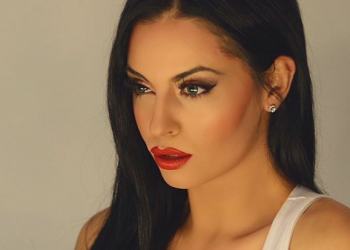 Δήμητρα Αλεξανδράκη: Δεν κάνω το εμβόλιο γιατί δεν κολλάω