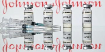 Alldaynews.gr Πάτρα: Διασωληνώθηκε η 27χρονη που είχε κάνει Johnson & Johnson – Αγωνία για την υγεία της