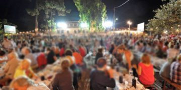 Alldaynews.gr Πανηγύρια… όπως μνημόσυνα: Μόνο καθήμενοι και χωρίς χορό