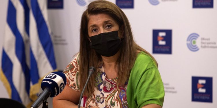 Alldaynews.gr Εμβόλιο: Ποιοι θα κάνουν την τρίτη δόση – Τι θα γίνει με όσους αρνηθούν