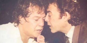 Alldaynews.gr Συγκλονισμένος ο Γιάννης Πάριος με τον θάνατο του Τόλη Βοσκόπουλου: Κάτι τέτοιες ώρες νιώθω μοναξιά