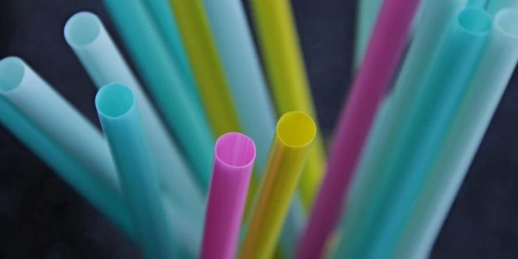 Alldaynews.gr Τέλος σε 10 πλαστικά προϊόντα μιας χρήσης από 3 Ιουλίου