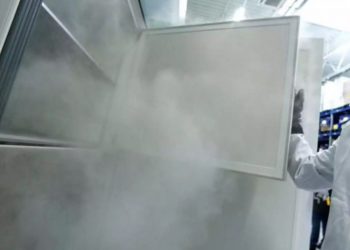 Βρήκαν στον καταψύκτη γκαράζ το πτώμα του παιδιού τους μετά από χρόνια